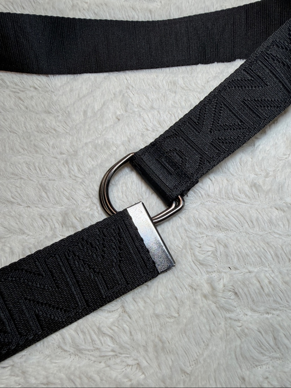 DKNY Black D-Ring Fabric Logo Belt M/L. Like New!